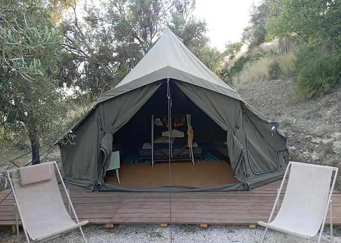 Shauri Glamping